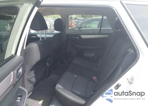 2016 Subaru Outback 2.5I Premium z USA, uszkodzony, nr VIN 4S4BSACCXG3220359